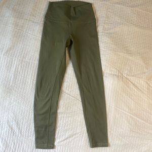 El Toro 25” FLEO Romey Fabric (shadow sage)